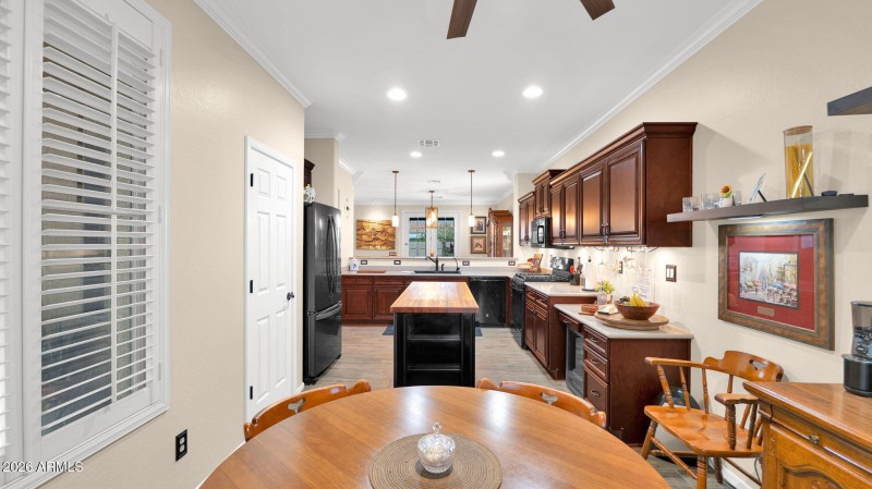 43-web-or-mls-P1486855