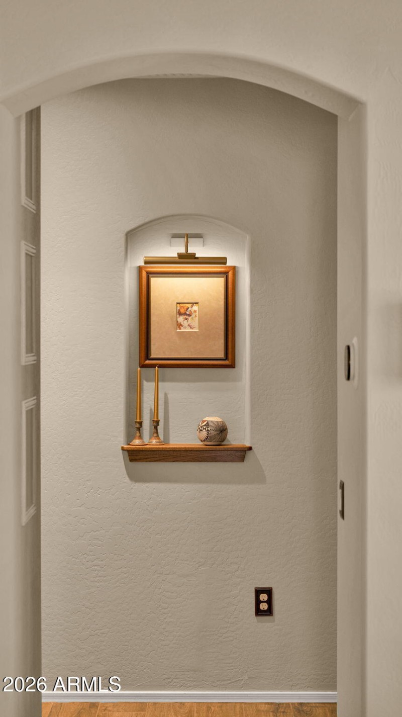 46-web-or-mls-P1486737