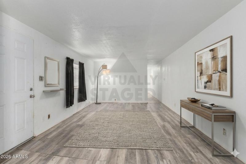 watermark_center_transparent_5