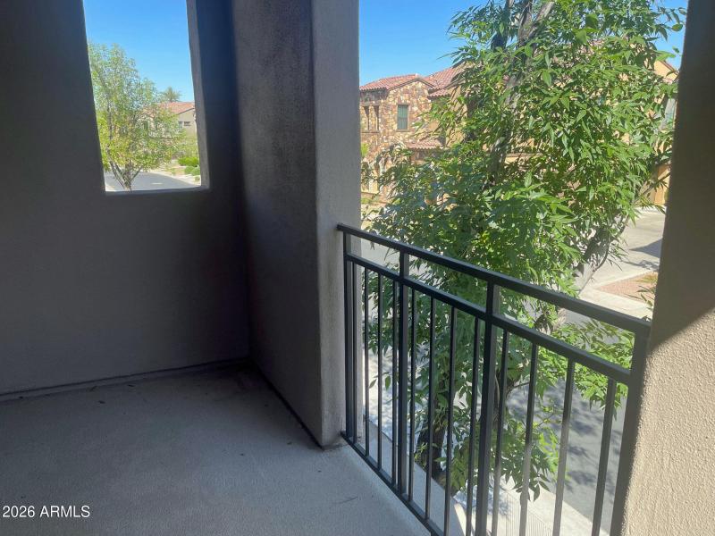 PRIMARY-BEDROOM-PRIVATE-PATIO