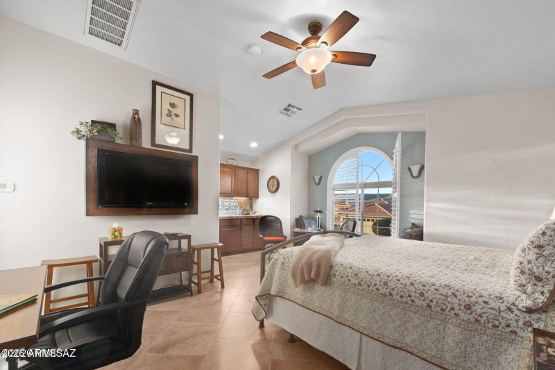 65871 E Desert Sands Drive