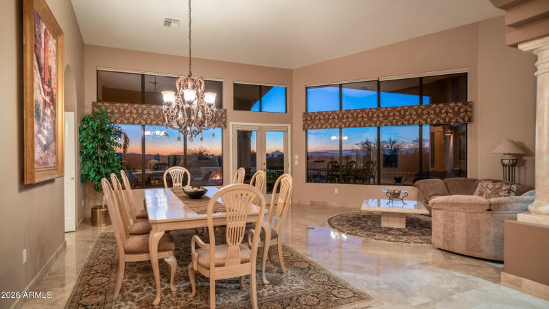 Living Room/Dining Area
