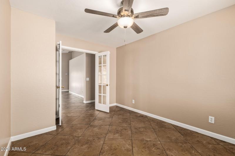 23 Den/Office/Bedroom