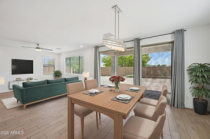 9-web-or-mls-N-74th-Ave-S0209-009 - Livi