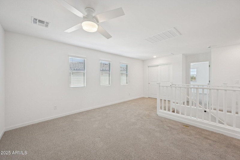 23-web-or-mls-N 74th Ave-S0209-023