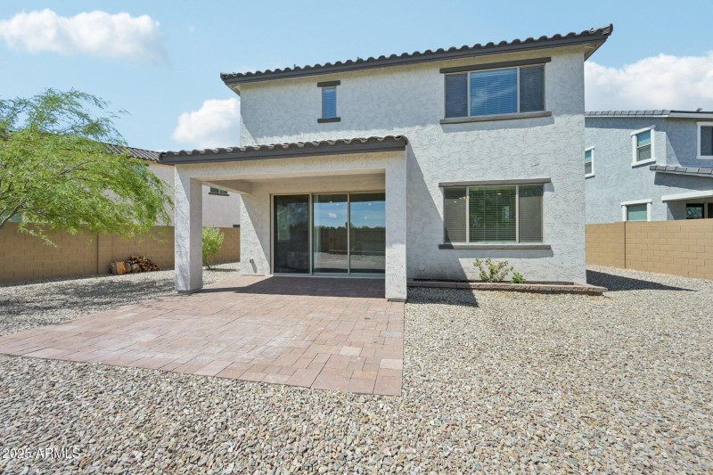 36-web-or-mls-N 74th Ave-S0209-036