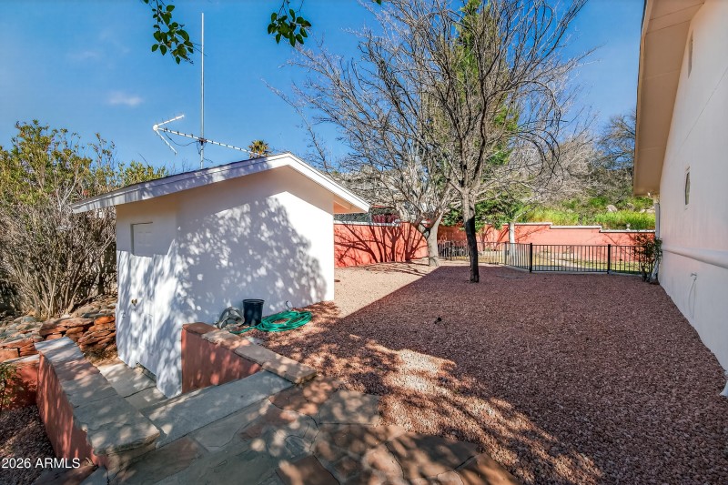 4310 Cayuga Ln Rimrock AZ-43