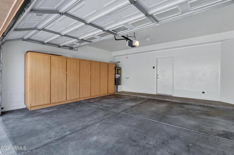 315 W Mountain Sage Dr-27