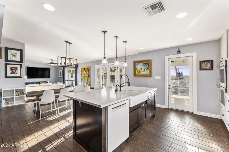 6820 N 23rd Pl, Phoenix