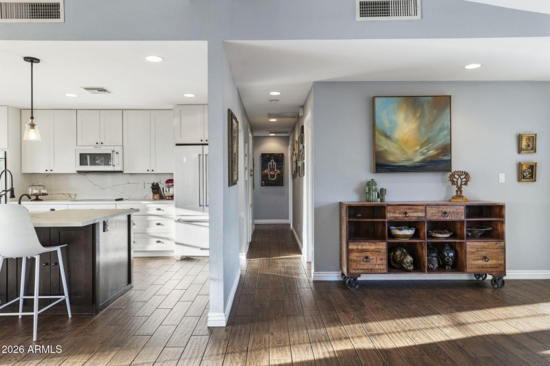 6820 N 23rd Pl, Phoenix