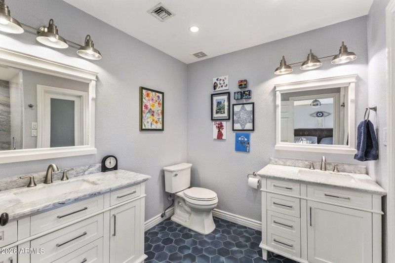 6820 N 23rd Pl, Phoenix