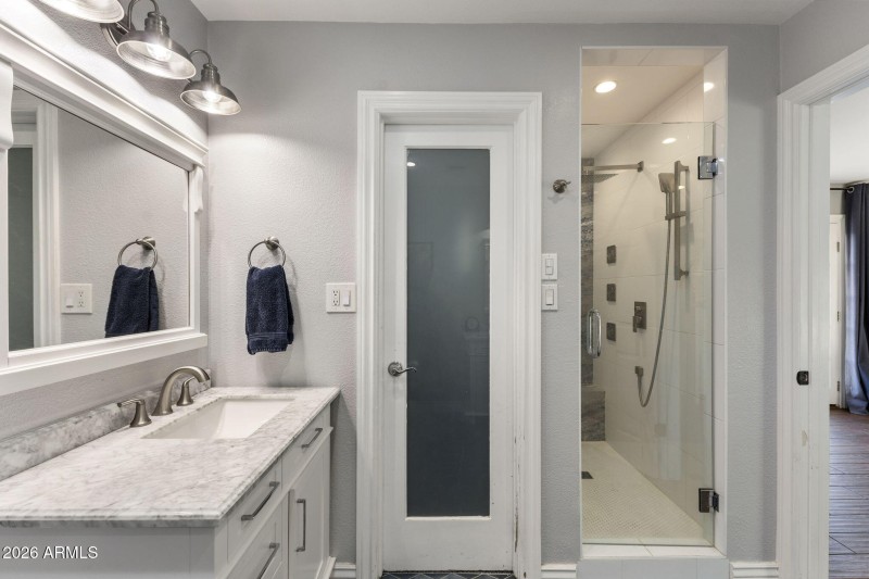 6820 N 23rd Pl, Phoenix