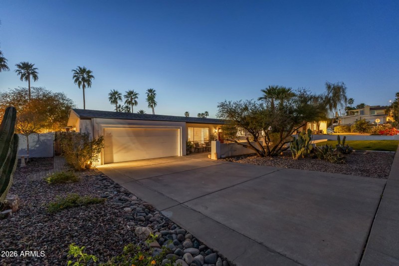 6820 N 23rd Pl, Phoenix