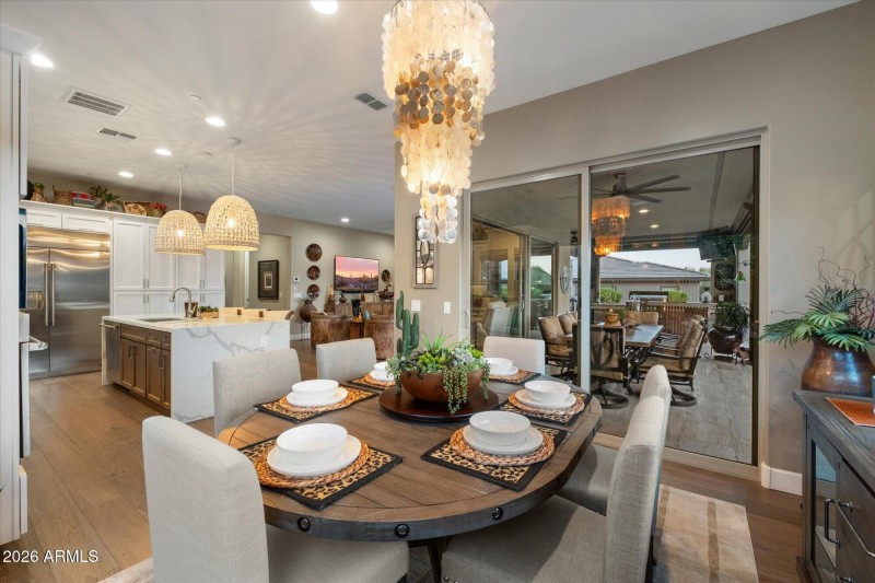 Dining room/outdoor patio