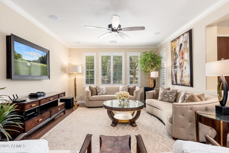 10052 E Bell Rd - 08