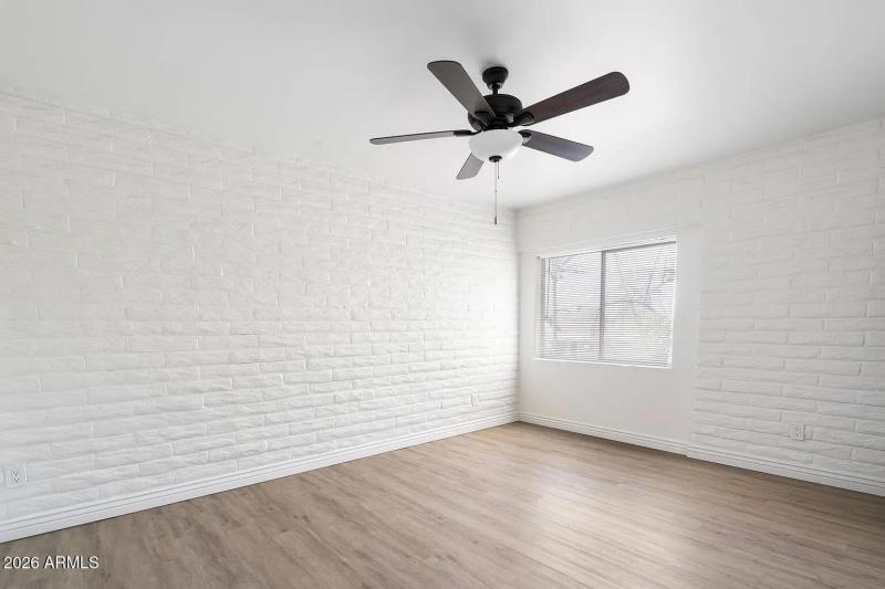 ca8d453c6e0110b47ce54fbe89990dce-uncropp