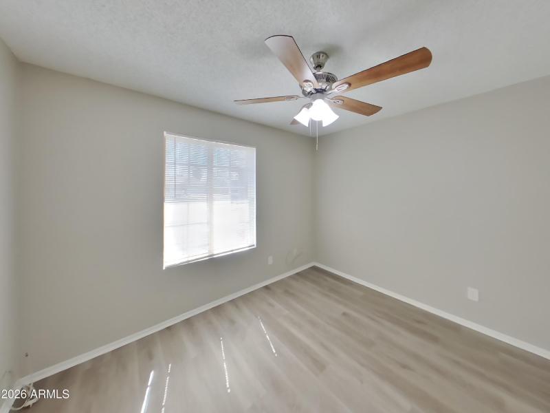 14_pc_YhNFcqYSGv_kgv7a6JlQ5_layout_0