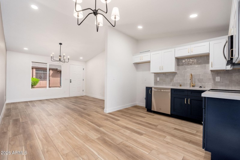 3645 N 71st Avenue UNIT 5 - 11