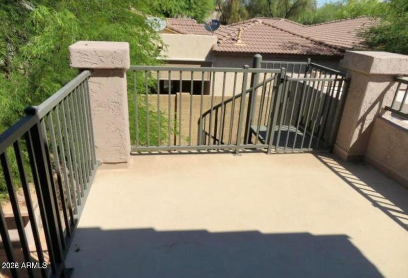 20221208224325728603000000-o