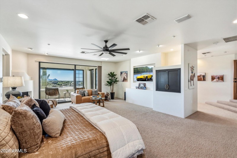 Primary Suite is Spacious