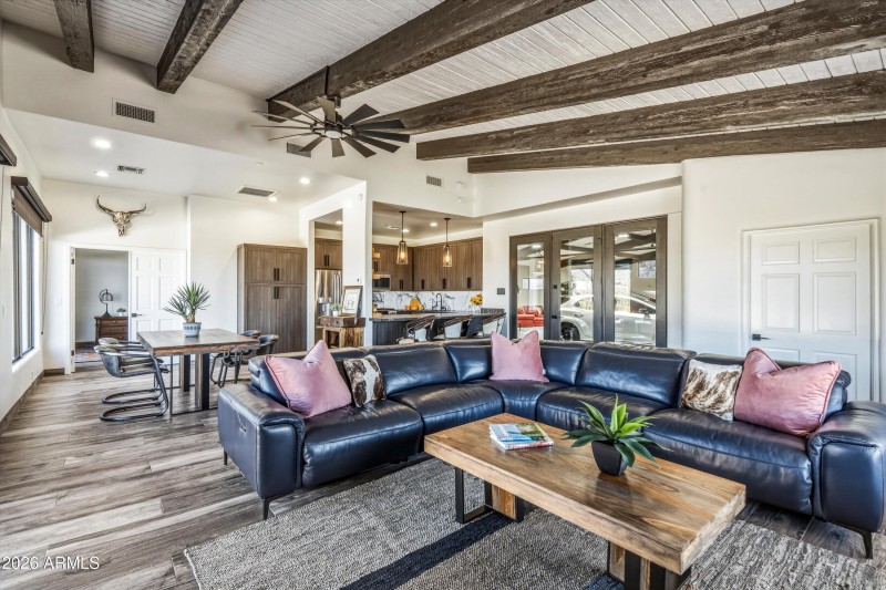 Pavillion Apartment Great Room Living