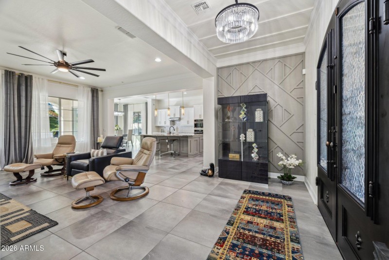 9-web-or-mls-4446-n-golf-dr