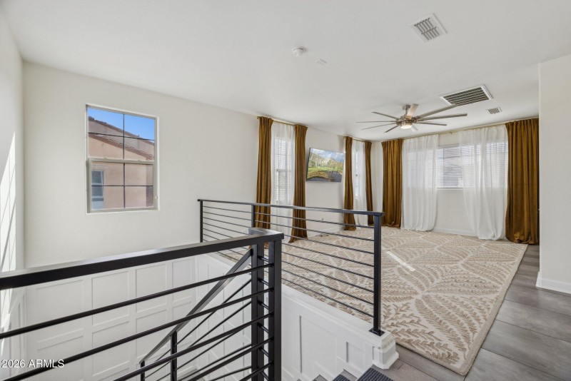 43-web-or-mls-4446-n-golf-dr