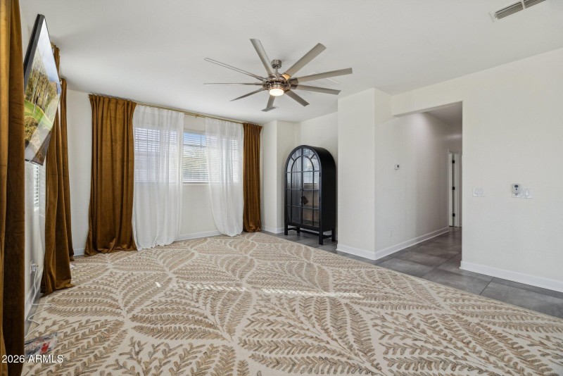 47-web-or-mls-4446-n-golf-dr