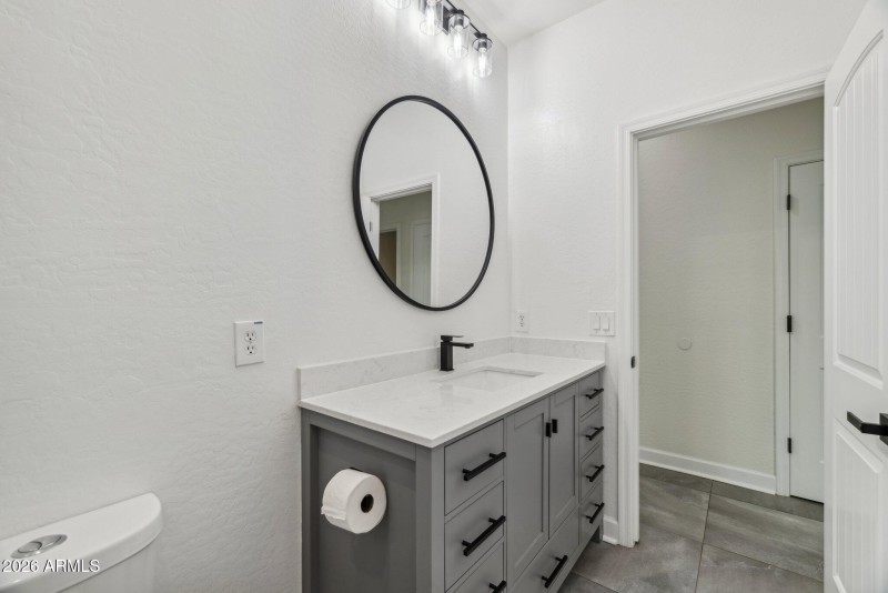 62-web-or-mls-4446-n-golf-dr