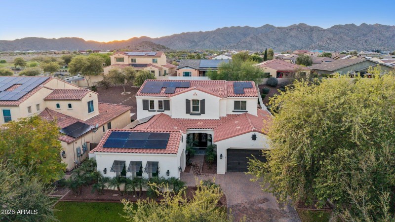 93-web-or-mls-4446-n-golf-dr