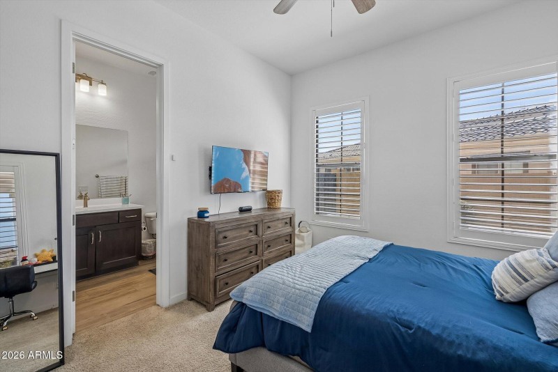 Bedroom 2 (Downstairs)