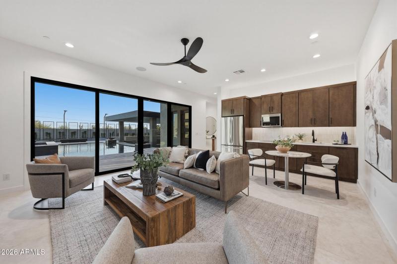 Model Pool House (01)