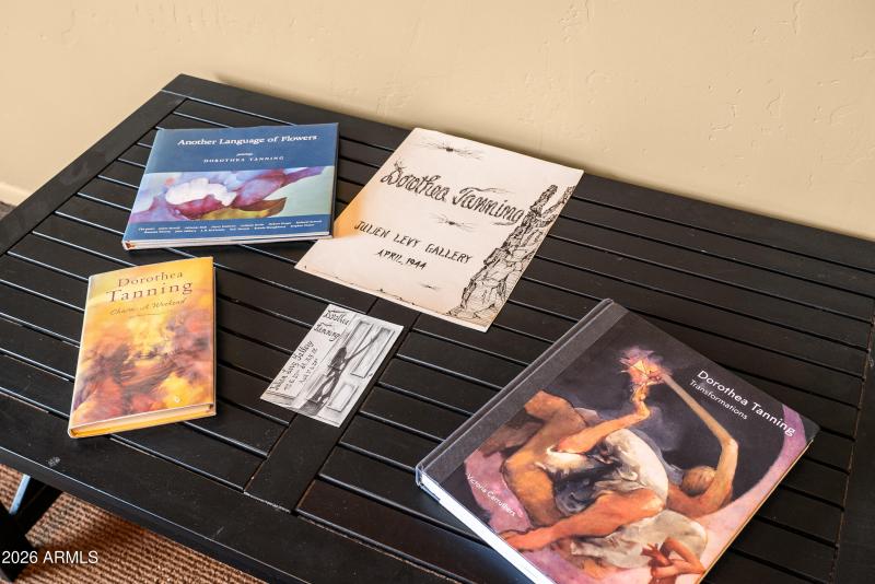 JL_671BrewerRd-interiors-MainHouse-19