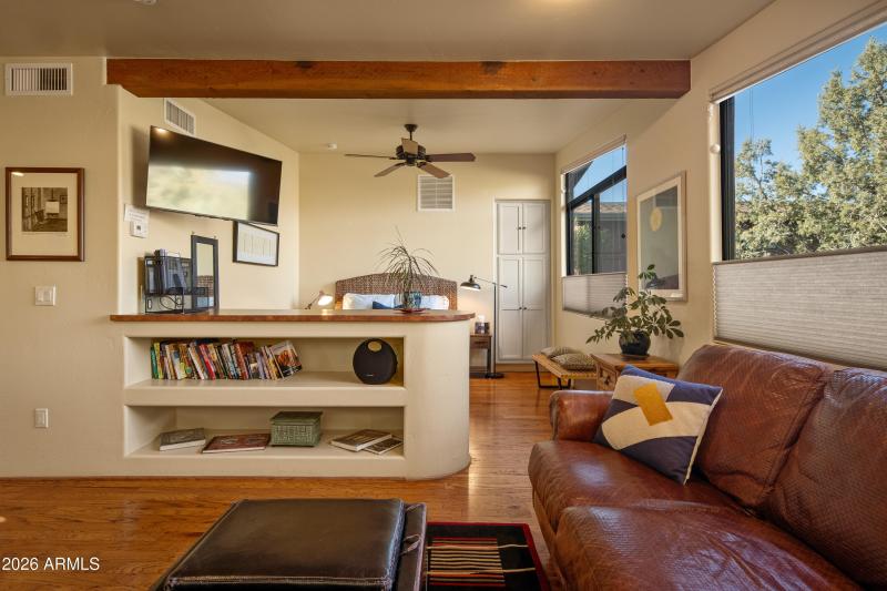 Overview - Vista Cottage