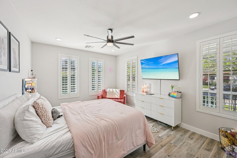 Downstairs Bedroom 1