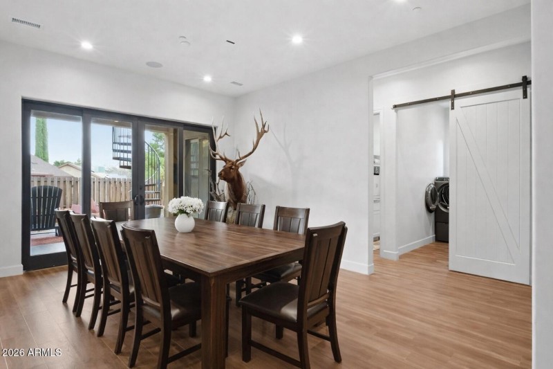 Virtual Dining Room Table