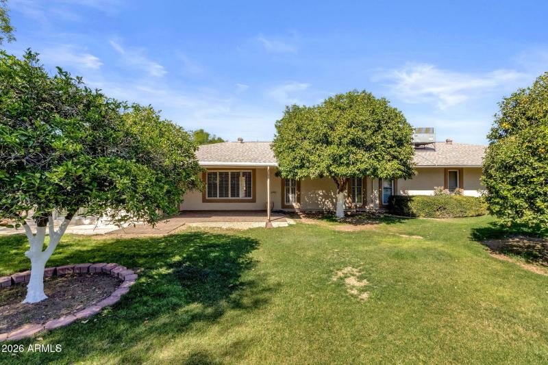 40-web-or-mls-19041-n-lakeforest-dr