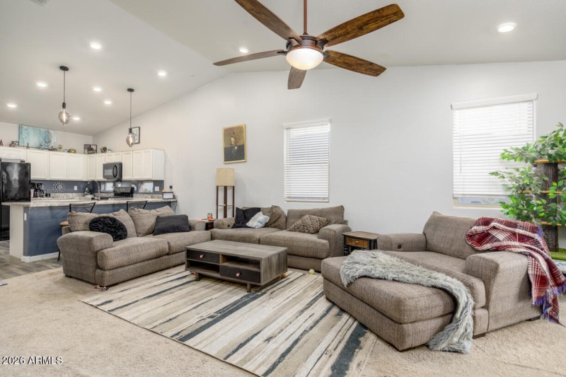 Kitchen / great room