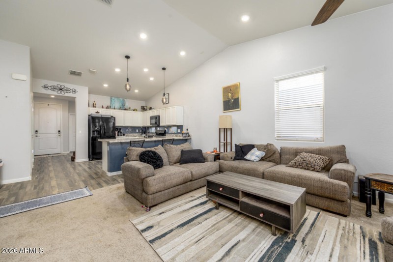 Kitchen / great room