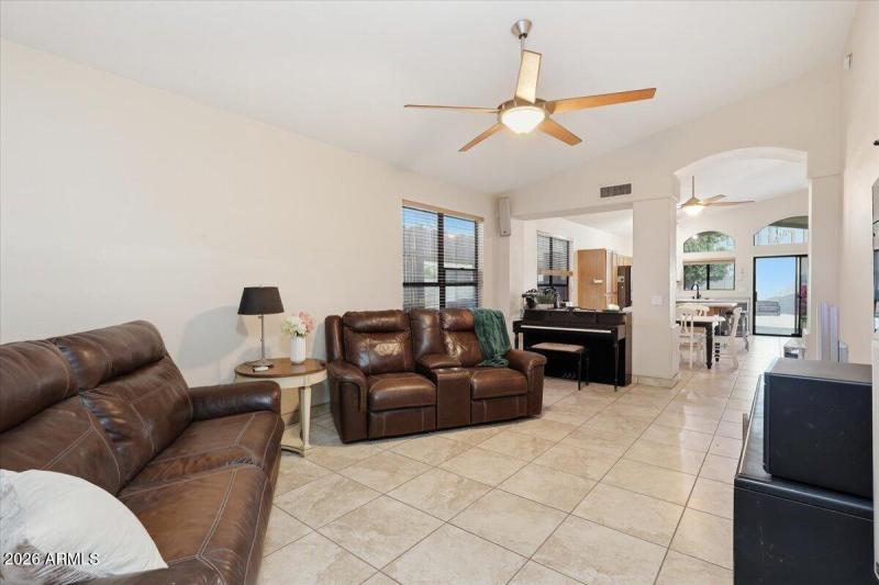 05-4eb83173-c859-4c8e-acbe-ec0584be8532