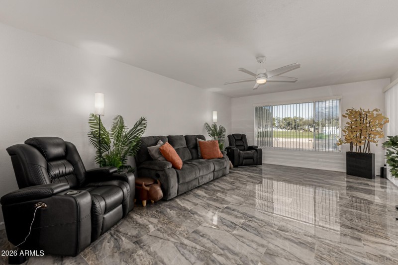 10 - Sun Valley 12219