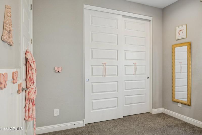 27-web-or-mls-10915-e-travertine-ave