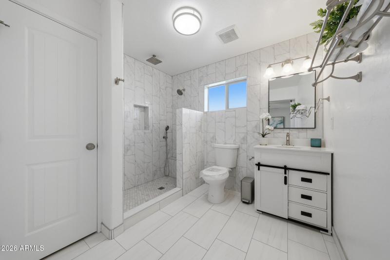 Owner's Bathroom