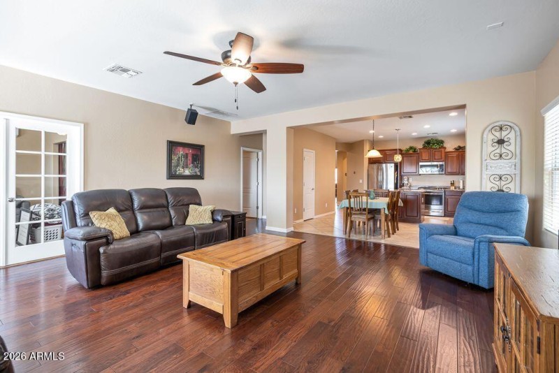 gambit trail family room 2