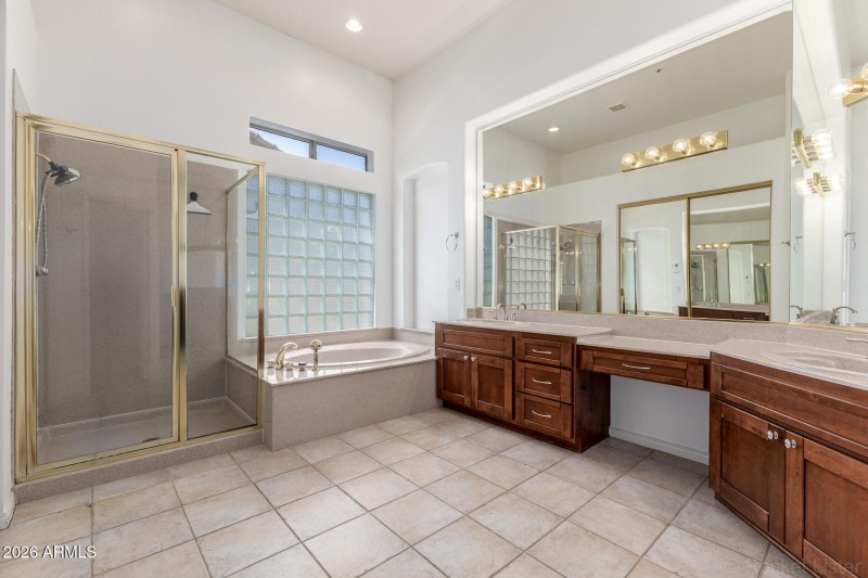 13782 East Laurel Lane