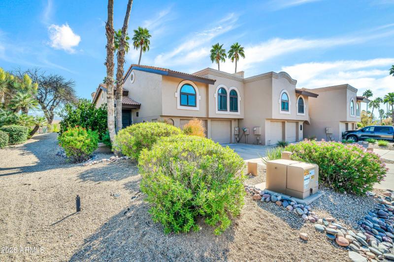 25609 N Forest Rd unit 3-2