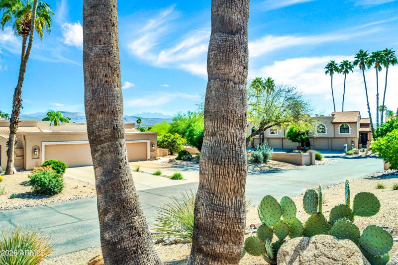 25609 N Forest Rd unit 3-33