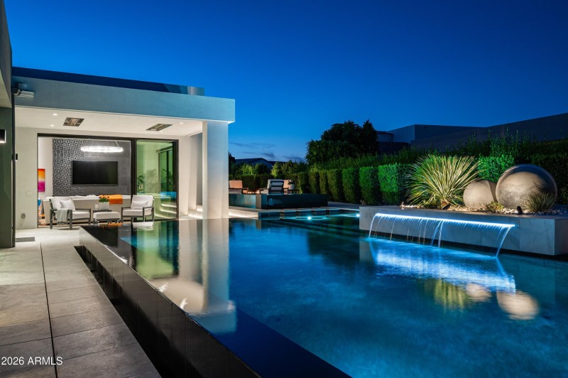 035_Pool Evening Views