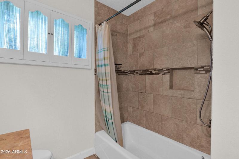 23-web-or-mls-P1558261