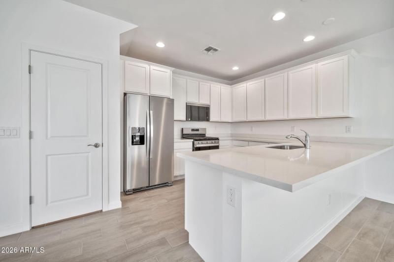 1965 W Hide Trail-11